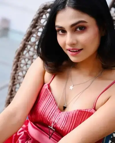 Escort Service NainaDevi